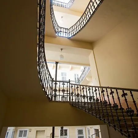 Grand Andrassy Boulevard Apartment